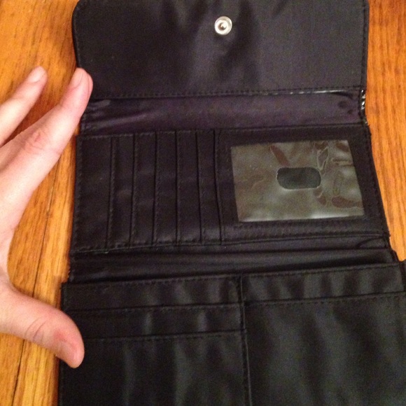 Wallet - Picture 2 of 3