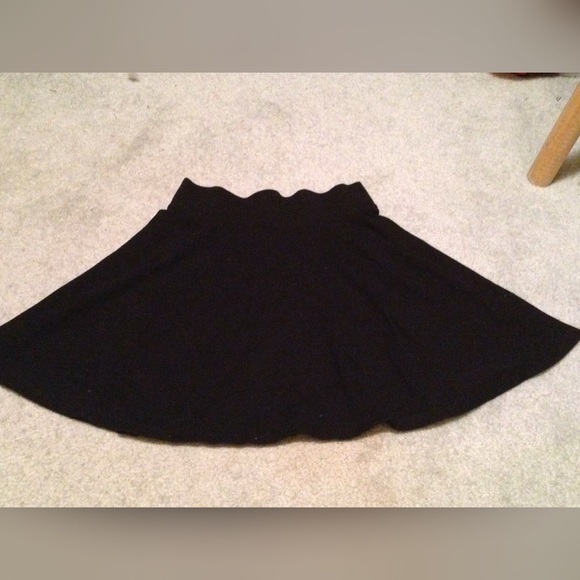 Black circle skirt