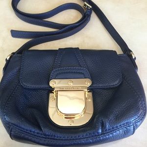 Michael kors crossbody