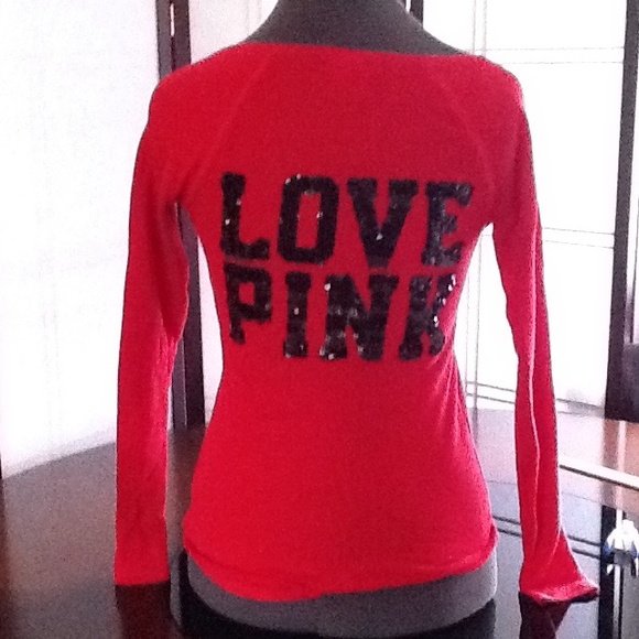 pink top