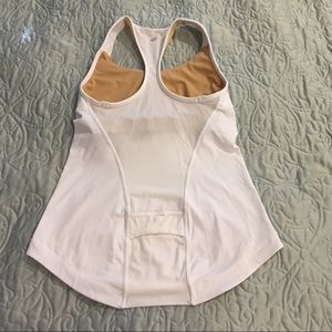 Lululemon White Cardio Kick Tank. Size 4