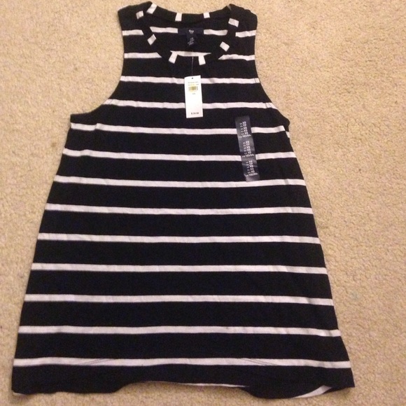 GAP Tops - Black and white striped Gap tank top