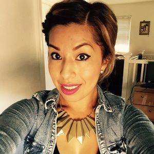 Meet your Posher, Brenda