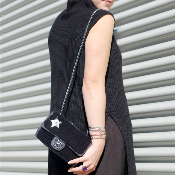 🎉🎉SOLD🎉🎉🎉Chanel shearling flap bag - Picture 4 of 4