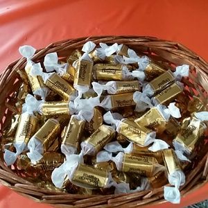 Meet your Posher, Ruth