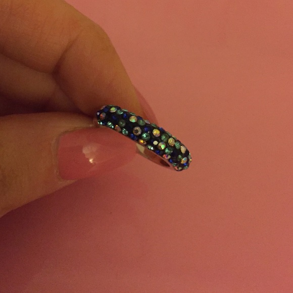 Sparkle ring ✨ - Picture 2 of 2