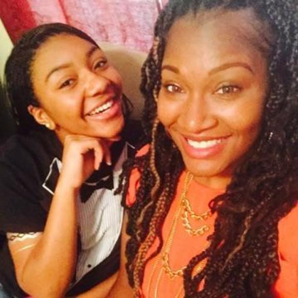 Meet your Posher, Kimmaira - Picture 1 of 1