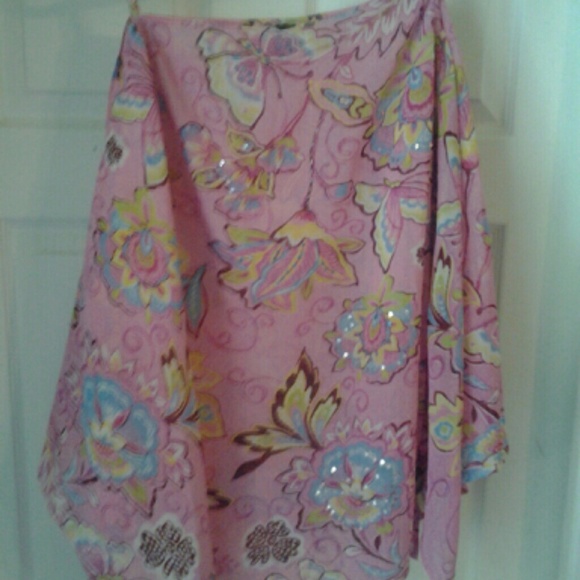 Top. - Picture 2 of 2