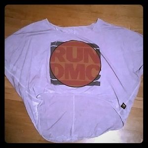 Dolman sleeve trunk Ltd.  T-shirt