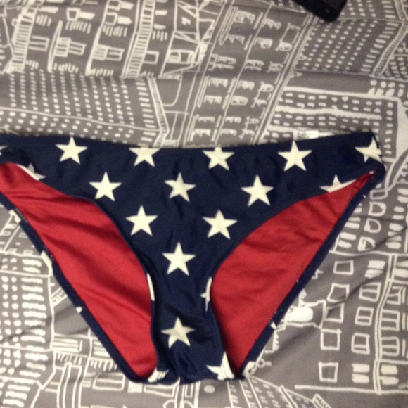 Forever 21 bathing suit bottoms