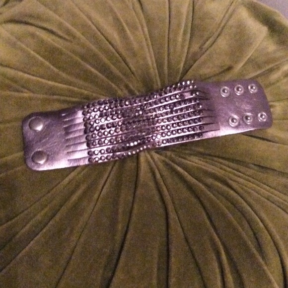 Bracelet - Picture 4 of 4