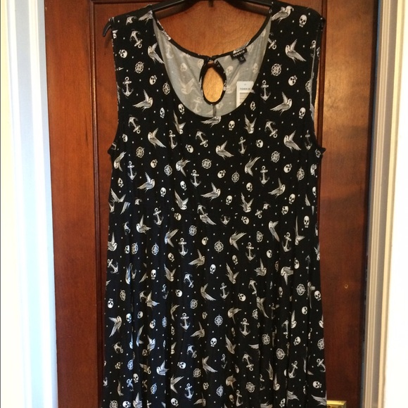 ❌sold❌NWT torrid size 3 Rockabilly dress. - Picture 2 of 4