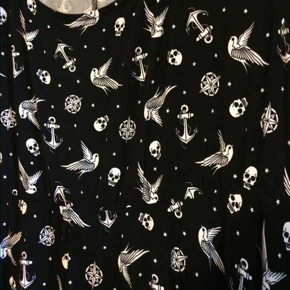 ❌sold❌NWT torrid size 3 Rockabilly dress. - Picture 3 of 4