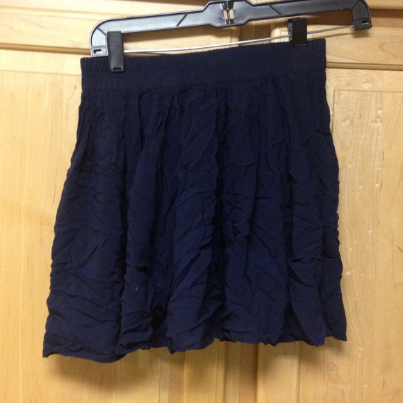 Brandy Melville skirt