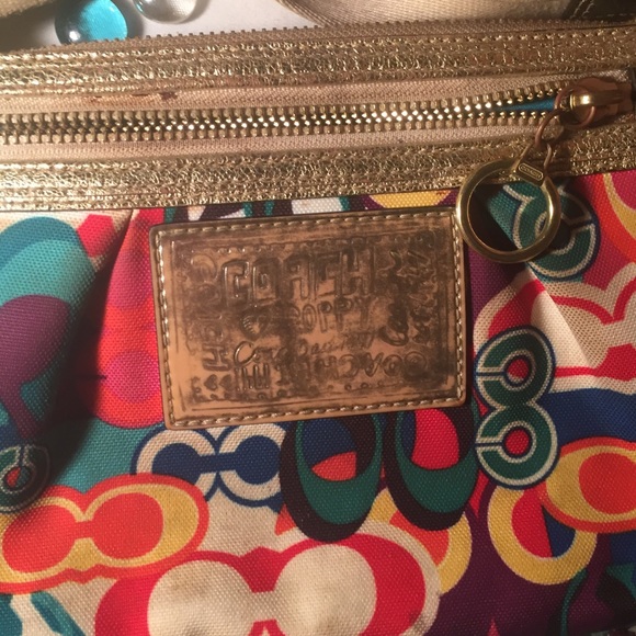 Coach Poppy Cross Body Bag - Picture 3 of 4