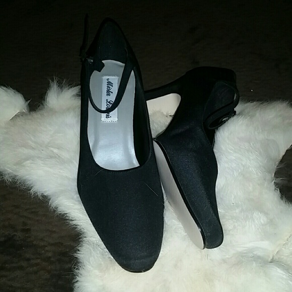 New Mister Loren black heel shoe - Picture 2 of 4