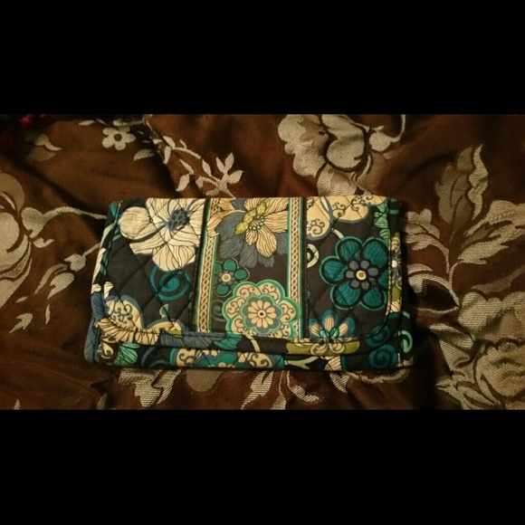 Toiletry bag - Picture 2 of 2