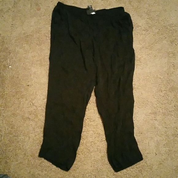 Black leopard pants