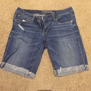 American Eagle Bermuda Shorts