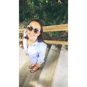 Meet your Posher, Nina