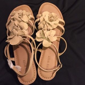 Nine West low wedge shoes!
