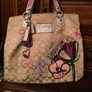 Large Poppy coach purse