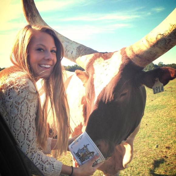 Meet your Posher, Tori