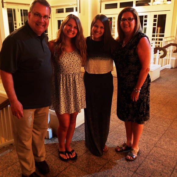 💜Meet your Seller/Buyer💜 - Picture 2 of 4