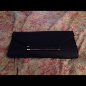 Ann Taylor black clutch