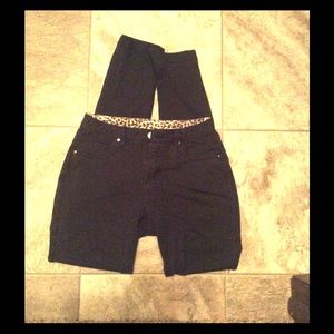 Black stretchy skinny jeans