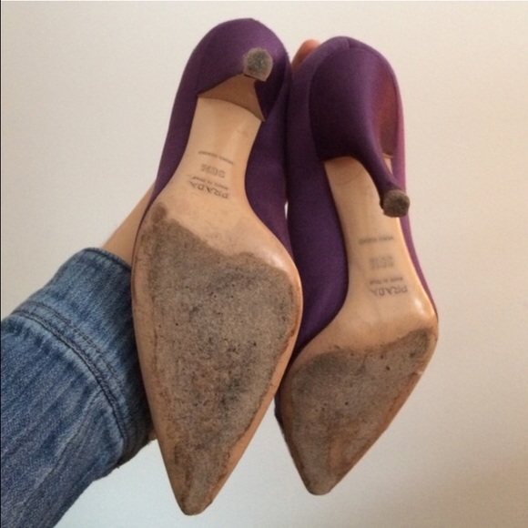 Prada heels - Picture 3 of 3