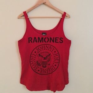 Ramones Tee