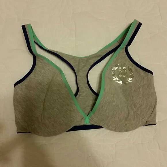 Sports Bra - Brand new!