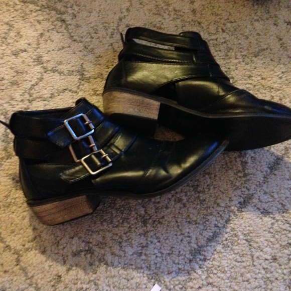 Black booties with buckles