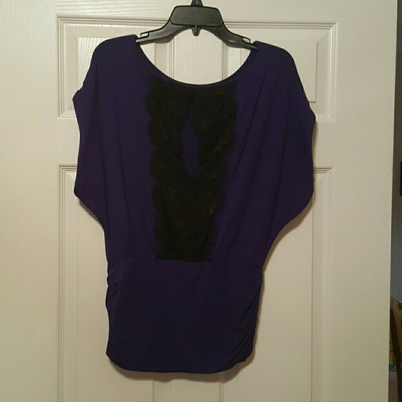 Purple Top with black lace Back - Picture 2 of 2