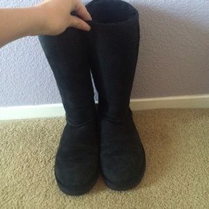 Black Ugg Boots