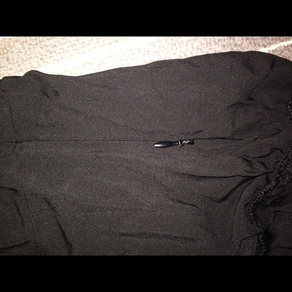 Cami Ruffle Romper - Picture 3 of 3