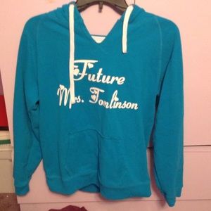 1d sweatshirt