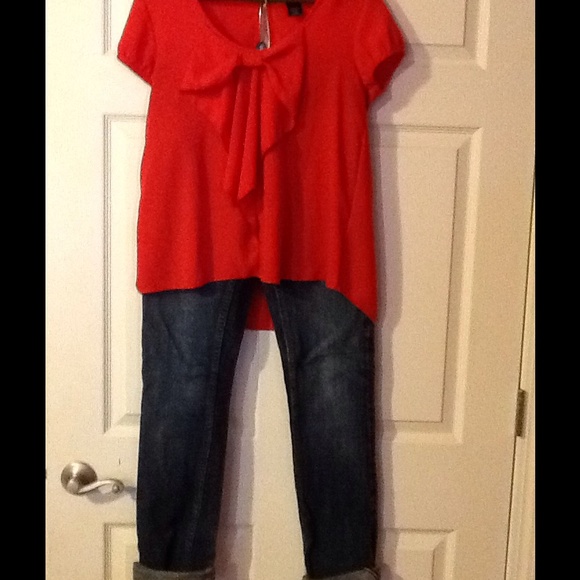 Red Bow Top💣 - Picture 2 of 2