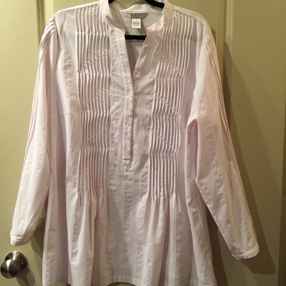 PRICE DROP 💖🙀White Tunic