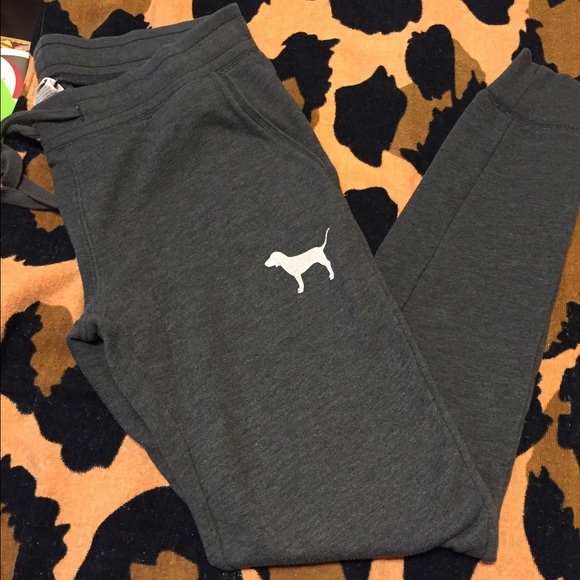 VS PINK collegiate pants