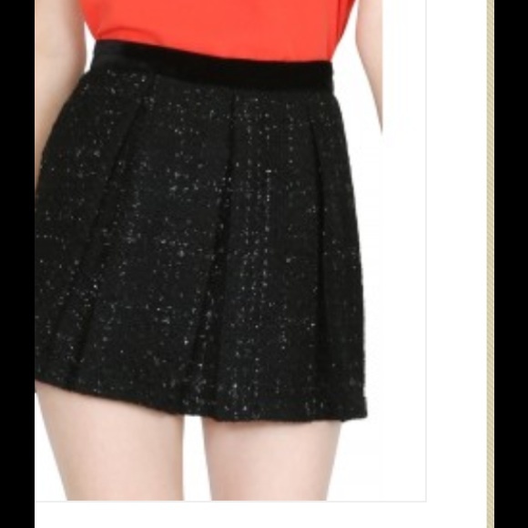 Tweed Pleated Skirt