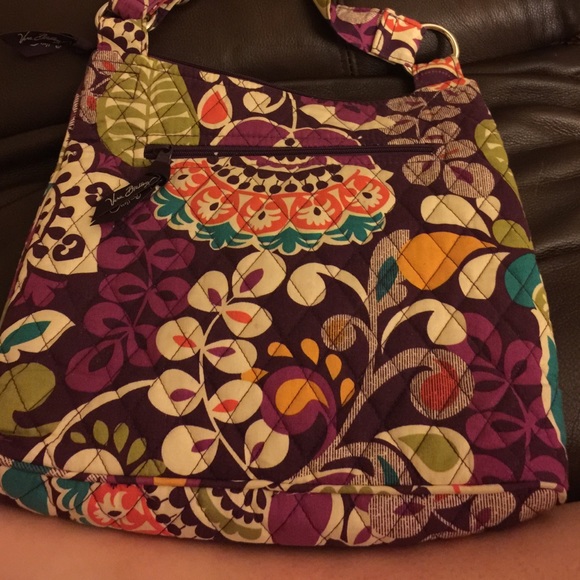 Vera Bradley Handbags - Vera Bradley Crossbody