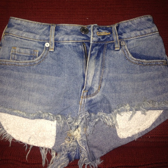 Kyle & Kendal shorts