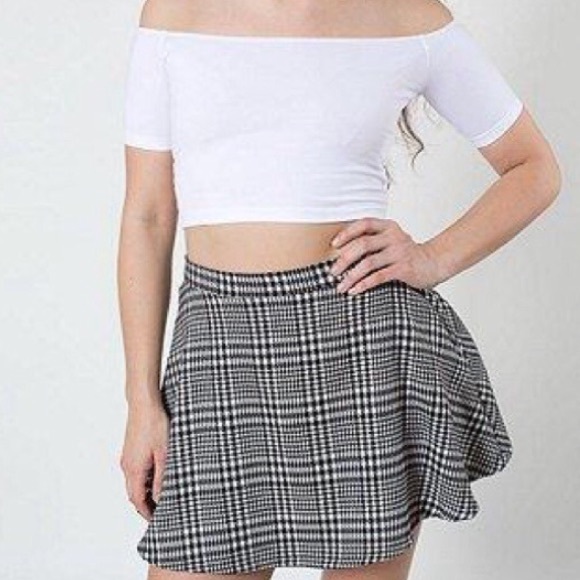 American Apparel Dresses & Skirts - American apparel houndstooth skirt