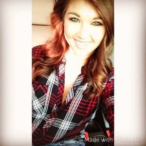 Meet your Posher, Saela