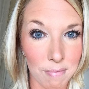 Meet your Posher, Alison