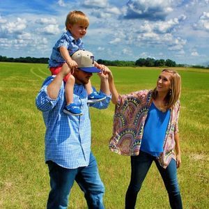 Meet your Posher, Holly