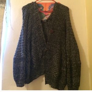 *available* Knitted batwing cardigan