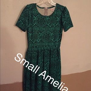 Lularoe Amelia dress